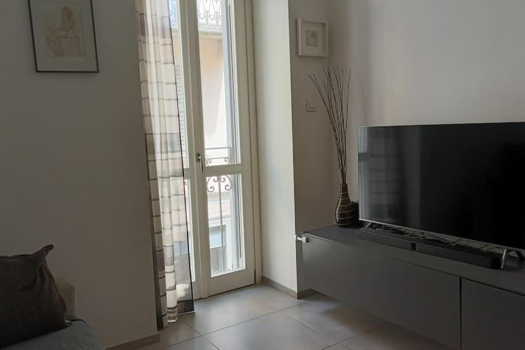 Centro Storico Piazza Vittoria Apartment Павия Екстериор снимка